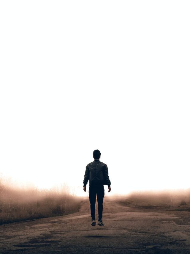 जिंदगी के कुछ ऐसे RULE आपकी  जिंदगी बदलेंगेAM