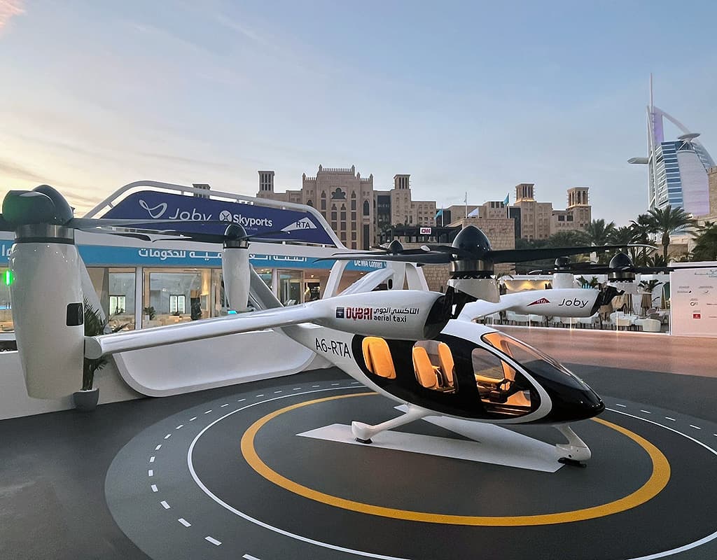 "Joby Aerial Taxi: भविष्य की अद्भुत यात्रा शुरू! 5 कारण जो इसे बनाते हैं दुनिया की सबसे क्रांतिकारी उड़ान टैक्सी" 1 Joby Aerial Taxi