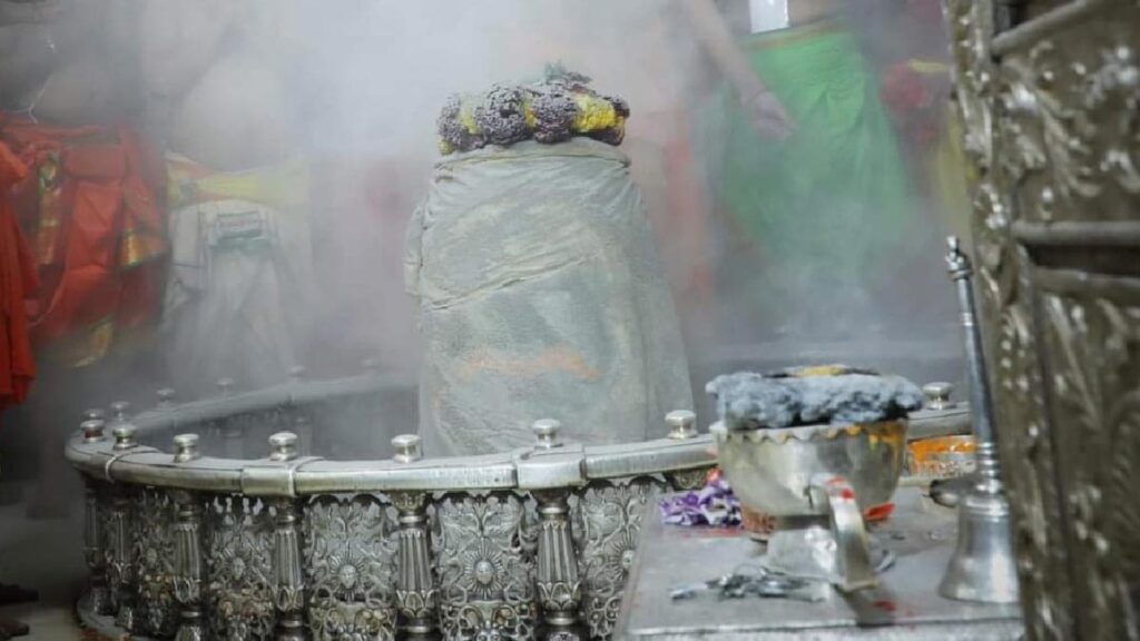 "सावन का पावन महत्व और शिवजी(SHIV) की सच्ची पूजा विधि - एक(1) सटीक जानकारी" 3 shiv